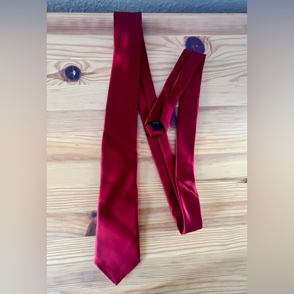 Brand new Pronto tie burgundy
